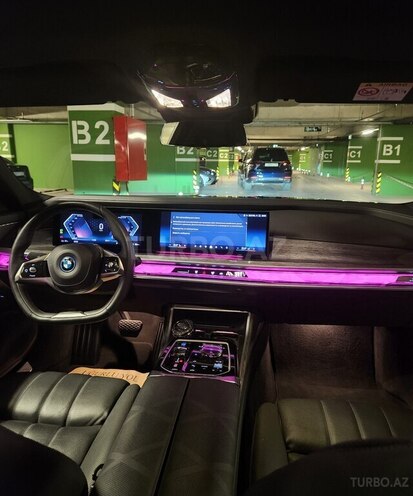 BMW i7 2024, 20,000 km - 0.0 l - Bakı