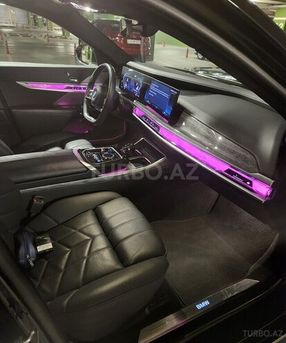 BMW i7 2024, 20,000 km - 0.0 l - Bakı