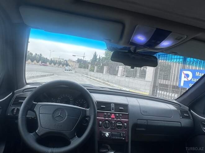 Mercedes C 180 1997, 235,218 km - 1.8 l - Bakı