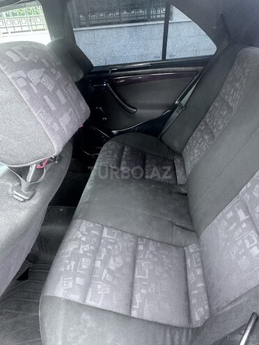 Mercedes C 180 1997, 235,218 km - 1.8 l - Bakı