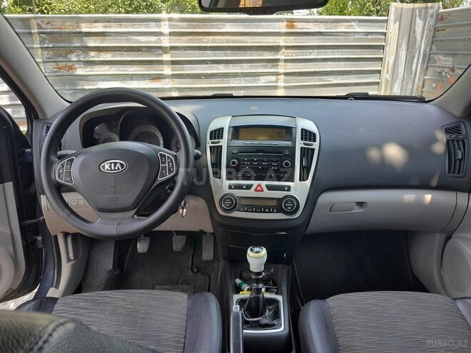 Kia Ceed 2007, 328,000 km - 1.6 l - Qəbələ