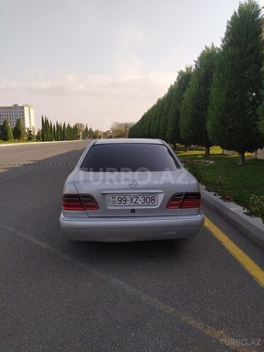 Mercedes E 200 1996, 490,000 km - 2.0 l - Gəncə