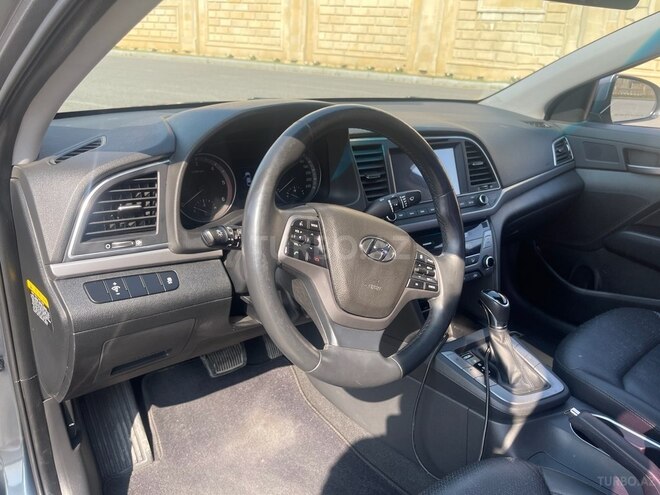 Hyundai Avante 2017, 141,000 km - 1.6 l - Bakı