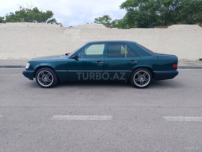 Mercedes E 200 1994, 382,552 km - 2.0 l - Bakı