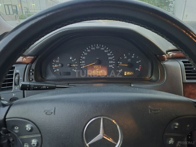 Mercedes E 220 d 2000, 407,694 km - 2.2 l - İmişli