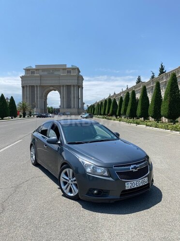 Chevrolet Cruze 2013, 336,499 km - 1.4 l - Gəncə