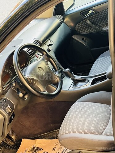 Mercedes C 240 2001, 307,411 km - 2.6 l - Bakı