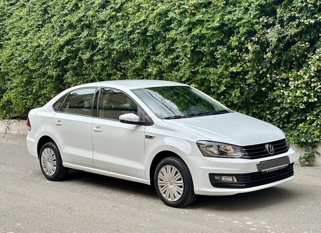 Volkswagen Polo 2018, 110,000 km - 1.6 л - Bakı