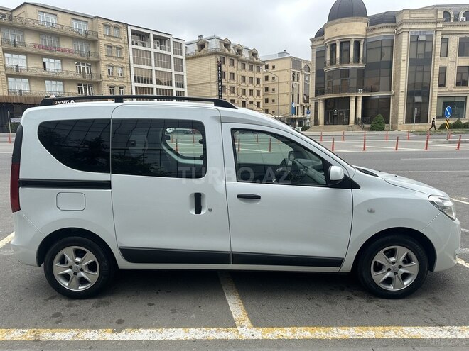Renault Dokker 2017, 240,000 km - 1.6 l - Bakı