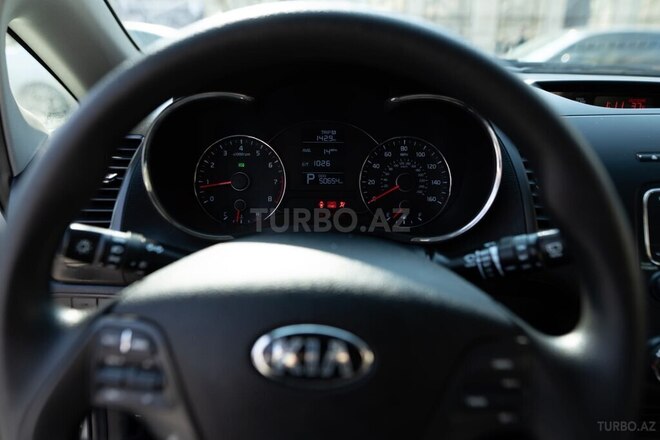 Kia Cerato 2015, 85,295 km - 2.0 l - Bakı