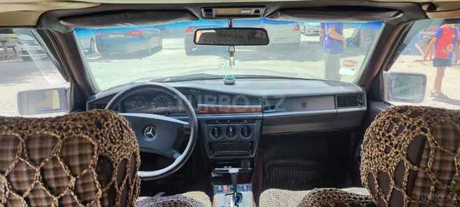 Mercedes 190 1990, 300,000 km - 2.0 l - Bakı