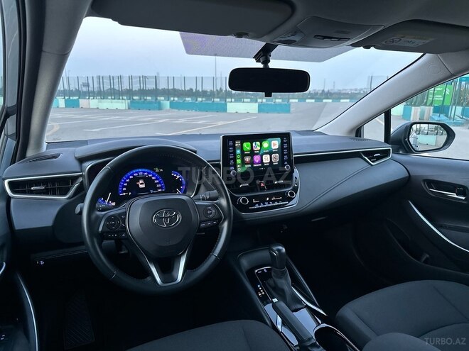 Toyota Corolla 2022, 21,000 km - 1.6 л - Bakı