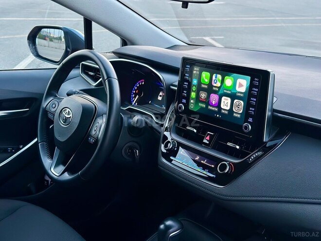Toyota Corolla 2022, 21,000 km - 1.6 л - Bakı