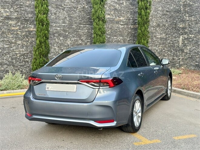 Toyota Corolla 2022, 21,000 km - 1.6 л - Bakı