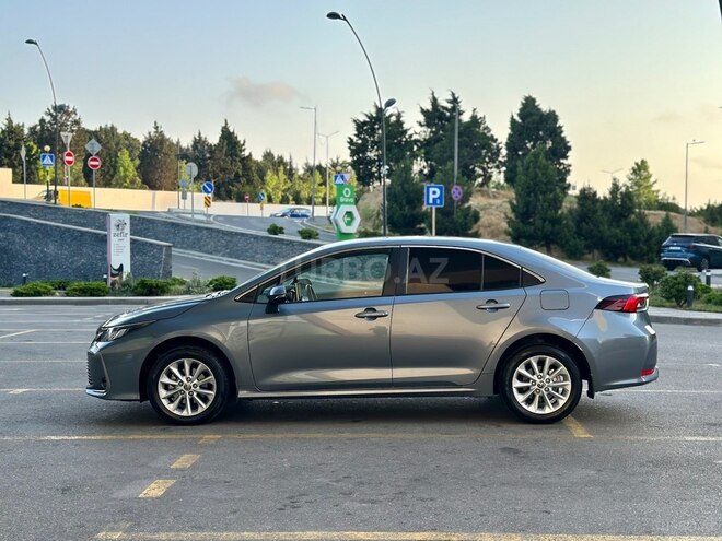 Toyota Corolla 2022, 21,000 km - 1.6 л - Bakı