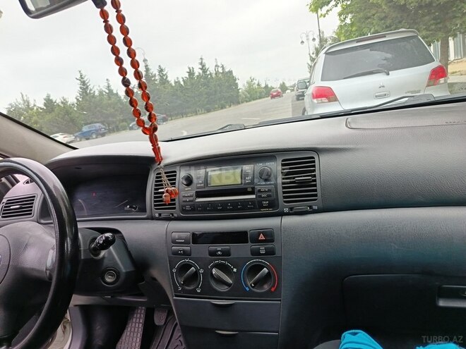 Toyota Corolla 2006, 170,000 km - 1.4 l - Bakı