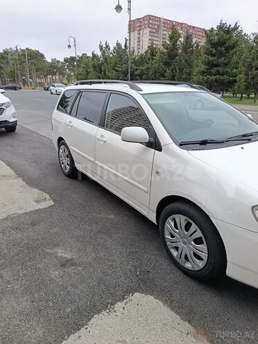 Toyota Corolla 2006, 170,000 km - 1.4 l - Bakı