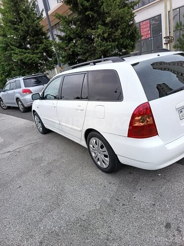 Toyota Corolla 2006, 170,000 km - 1.4 l - Bakı