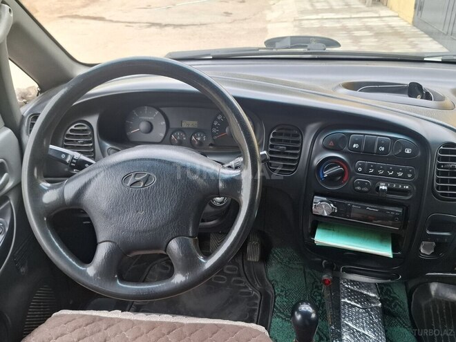 Hyundai H-1 2005, 110,000 km - 2.5 l - Bakı