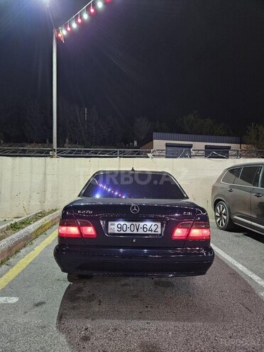 Mercedes E 220 d 1999, 308,000 km - 2.2 l - Bakı
