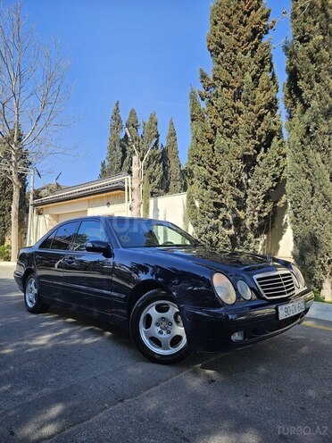 Mercedes E 220 d 1999, 308,000 km - 2.2 l - Bakı