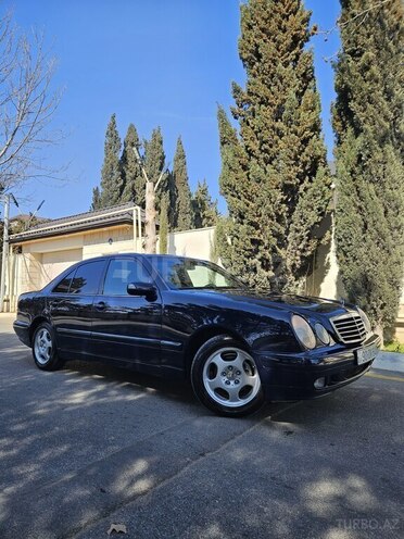 Mercedes E 220 d 1999, 308,000 km - 2.2 l - Bakı