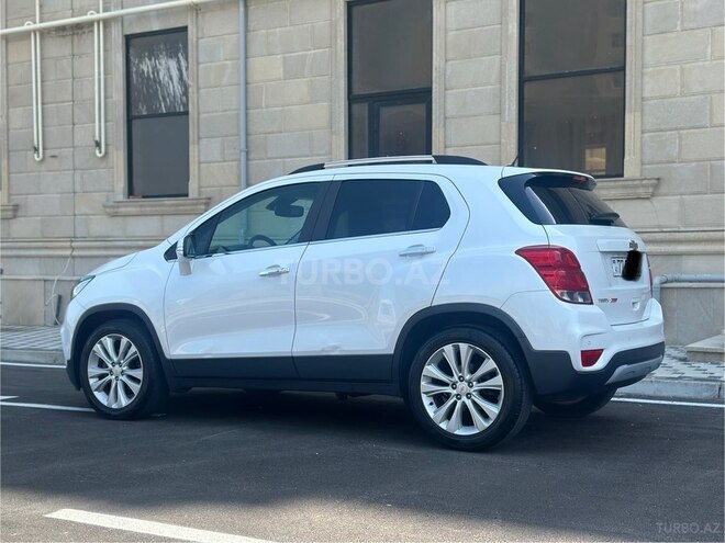 Chevrolet Trax-17
