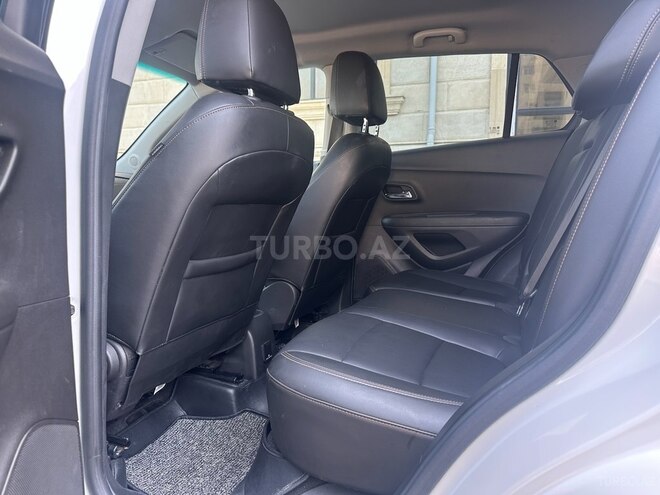 Chevrolet Trax-21