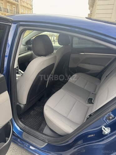 Hyundai Elantra 2019, 90,500 km - 2.0 l - Bakı