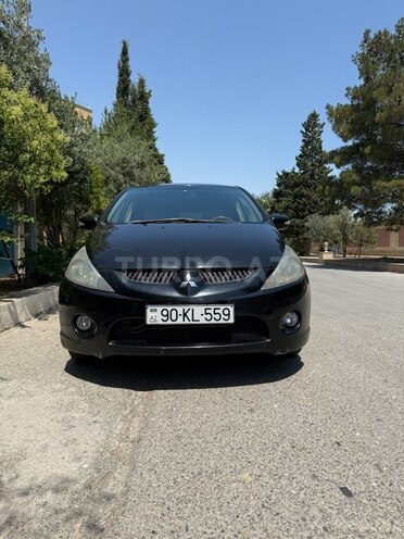 Mitsubishi Grandis 2003, 226,000 km - 2.4 л - Bakı