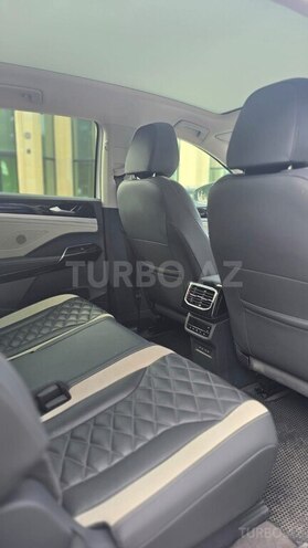 Volkswagen ID.6 Crozz 2022, 16,900 km - 0.0 l - Bakı