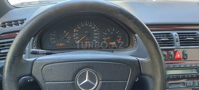 Mercedes E 230 1996, 227,000 km - 2.3 l - Bakı