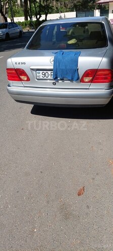 Mercedes E 230 1996, 227,000 km - 2.3 l - Bakı
