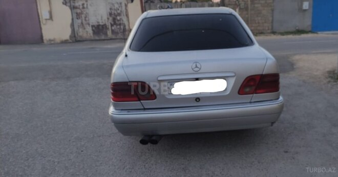 Mercedes E 220 d 1999, 700,889 km - 2.2 l - Bakı