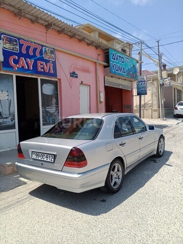 Mercedes C 240 1997, 270,500 km - 2.4 л - Bakı