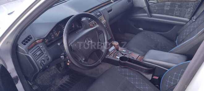 Mercedes E 220 d 1999, 700,889 km - 2.2 l - Bakı