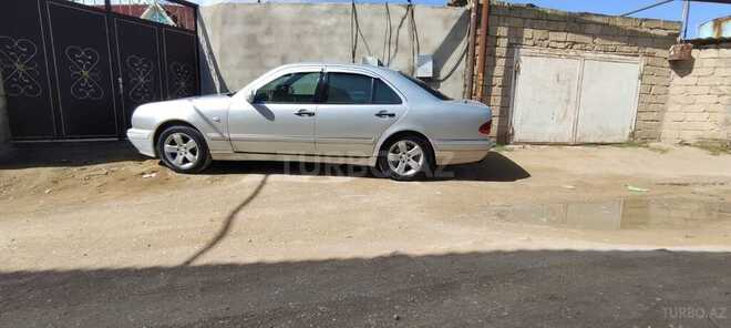 Mercedes E 220 d 1999, 700,889 km - 2.2 l - Bakı