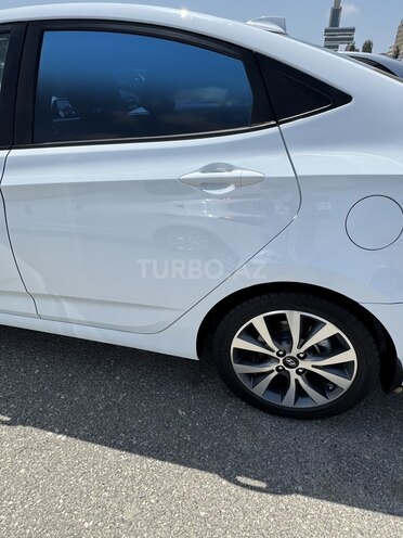 Hyundai Accent 2017, 70,000 km - 1.6 l - Bakı