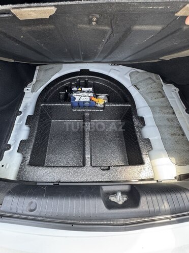 Hyundai Accent 2017, 70,000 km - 1.6 l - Bakı
