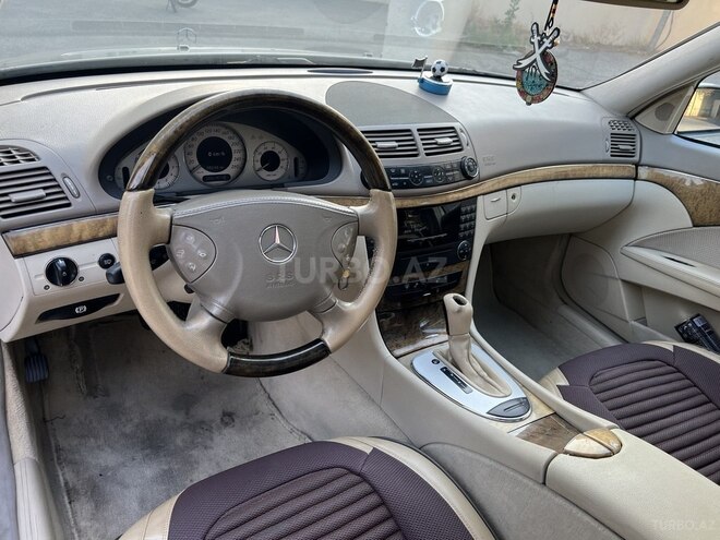 Mercedes E 200 2005, 99,999 km - 1.8 l - Bakı