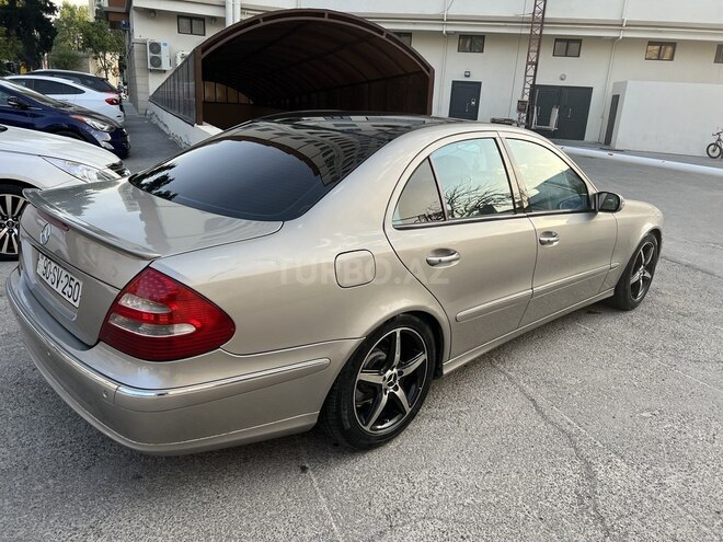 Mercedes E 200 2005, 99,999 km - 1.8 l - Bakı