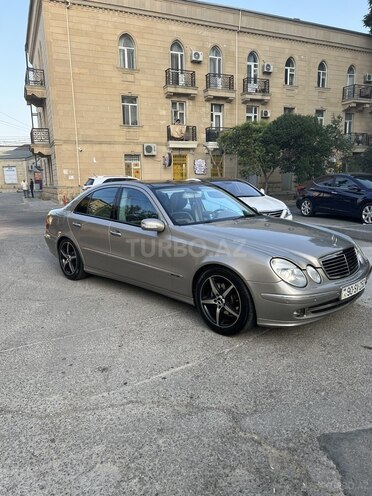 Mercedes E 200 2005, 99,999 km - 1.8 l - Bakı