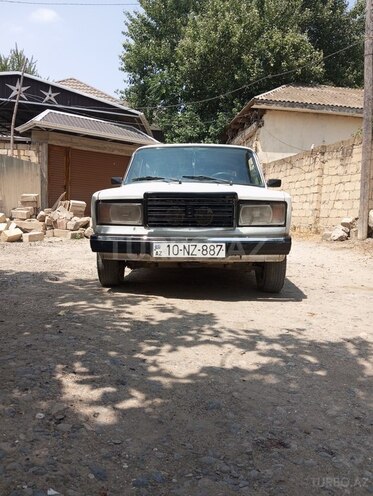 LADA (VAZ) 2107 2005, 95,360 km - 1.6 l - Salyan