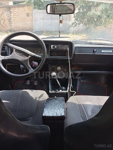 LADA (VAZ) 2107 2005, 95,360 km - 1.6 l - Salyan