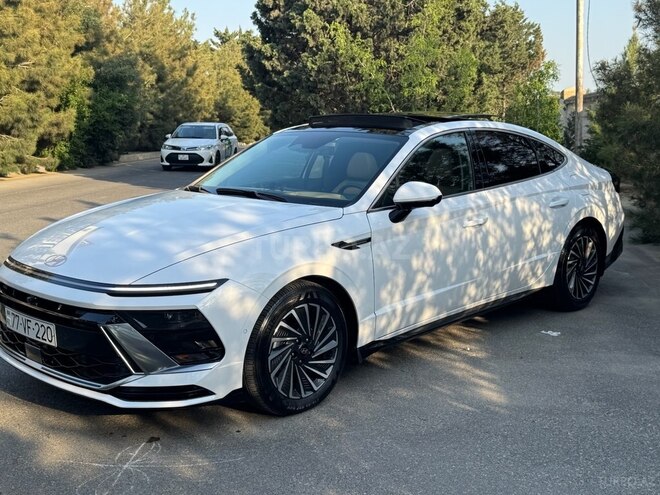 Hyundai Sonata-3