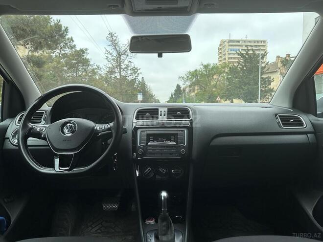Volkswagen Polo 2019, 115,000 km - 1.6 l - Bakı