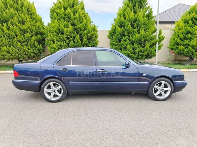 Mercedes E 240 1998, 280,000 km - 2.4 l - Göygöl
