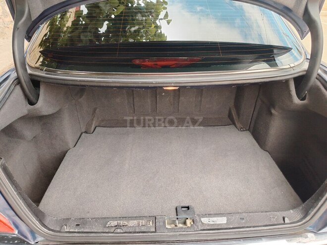 Mercedes E 240 1998, 280,000 km - 2.4 l - Göygöl