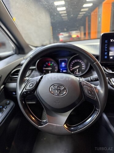 Toyota C-HR 2019, 56,697 km - 2.0 l - Bakı
