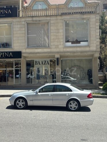 Mercedes E 350 2004, 224,000 km - 3.5 l - Bakı